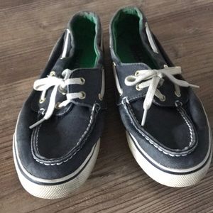 Ladies sperry boat shoes size 7.5